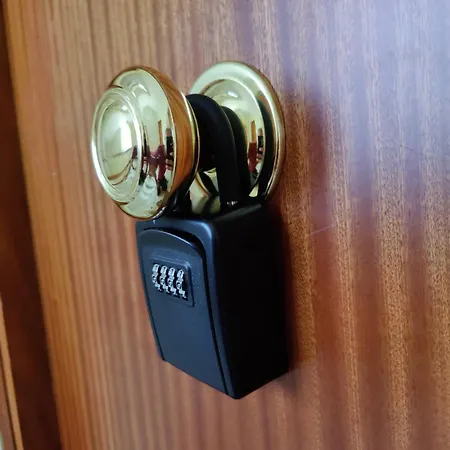 Huertas Apartment *